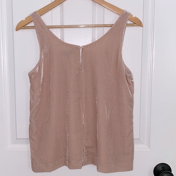 J.Crew Women’s velvet Tank Top Size 0 - Picture 2 of 3